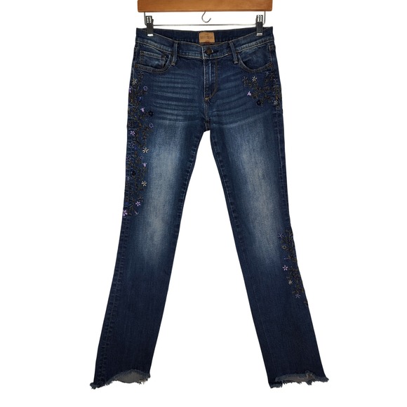 DRIFTWOOD Denim - Driftwood Eva Embroidered Floral Straight Leg Jeans Medium Wash Step Hem 26